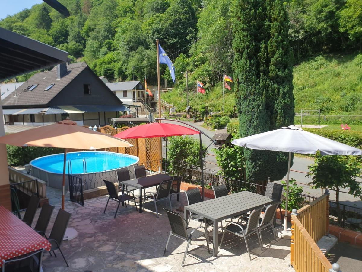 Ferien Und Selbstversorgerhaus Fuer Gruppen Sauerthaler Hof - Loreley מראה חיצוני תמונה
